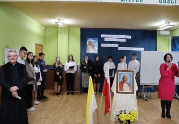 Akademia upamiętniająca św. Jana Pawła II