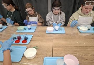 Wycieczka Mikołajkowa klas 4-6 Park Małego Odkrywcy Muszynova