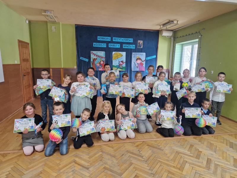 Konkurs recytatorski wierszy Danuty Wawiłow